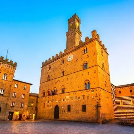Apartment Da Lu Volterra